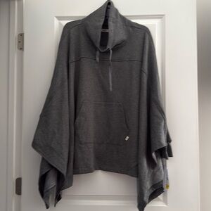 NWT Ugg poncho with cowl neck collar M/L